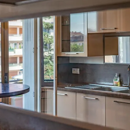 Apartment Beautiful In The Heart Of Town